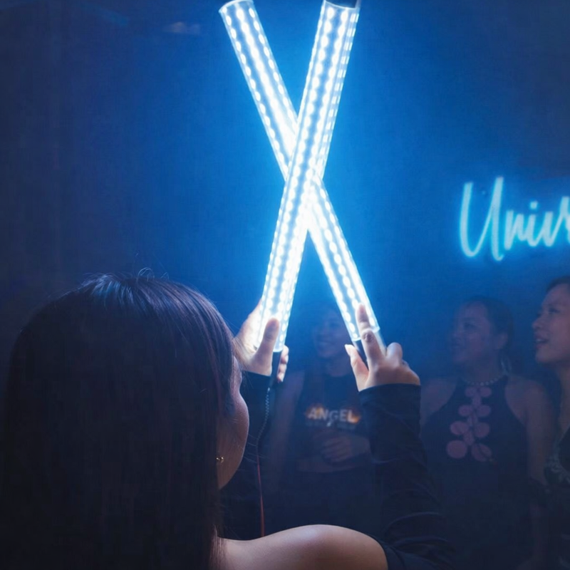 LED LIGHTSABER BOTTLE BATON