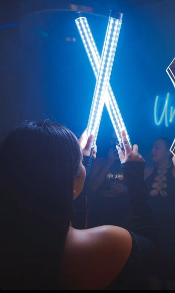 LED LIGHTSABER BOTTLE BATON - Creativ Party Supplies